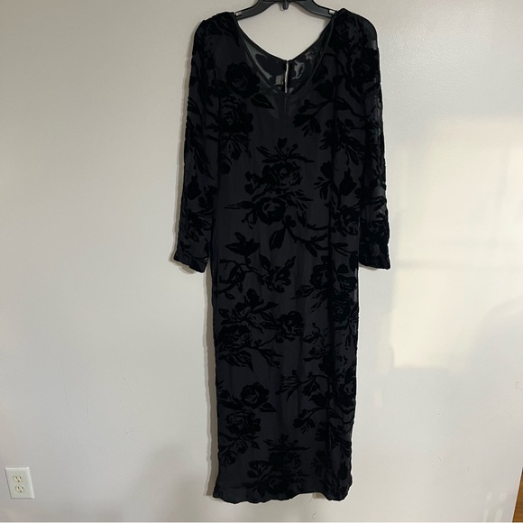 Women's Dana Buchman Long Sleeve Black Lace & Velvet Dress Size 12 Silk  Blend - mordernwear.com